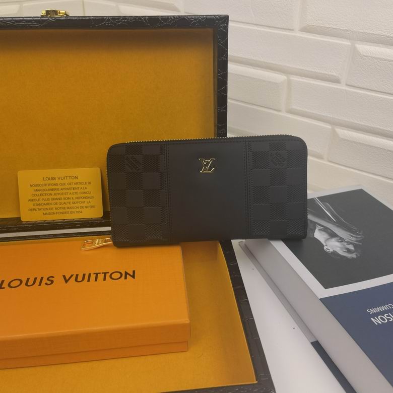 Louis Vuitton Wallet ID:20260806-193